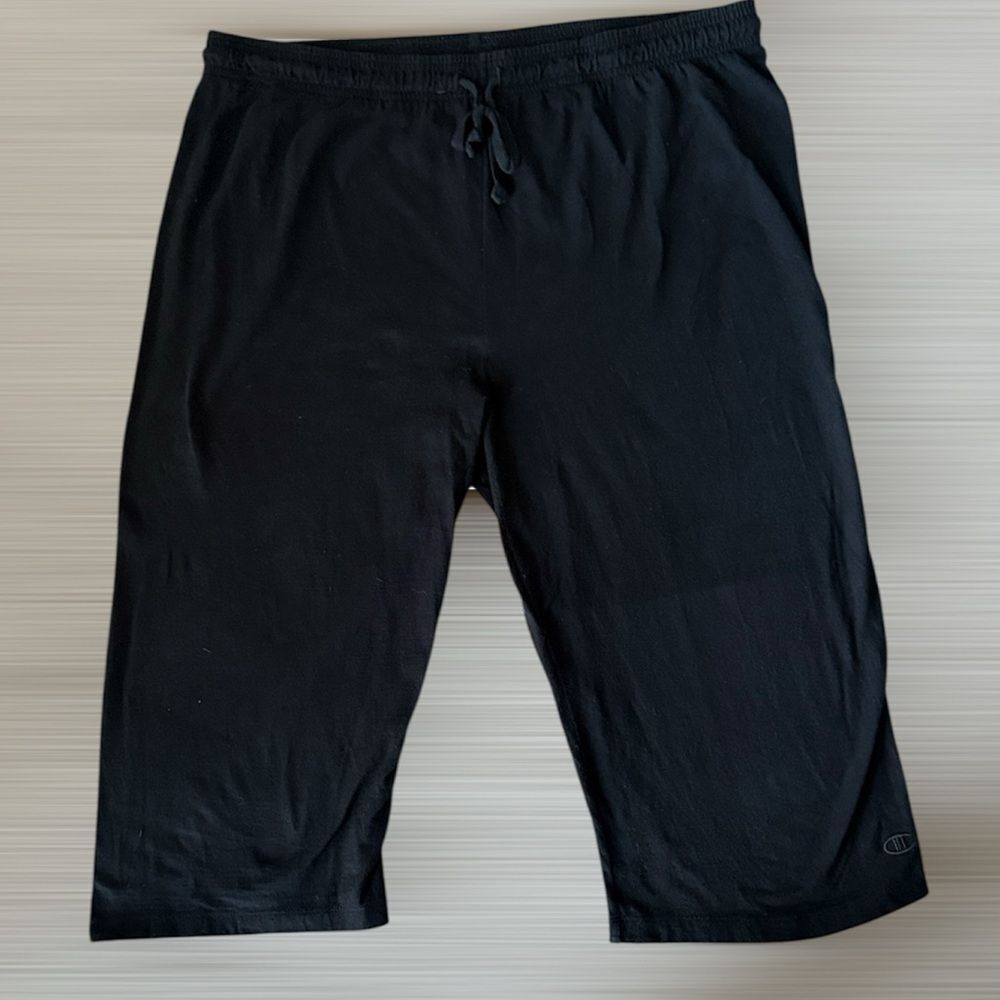 Champion Women’s Athletic Capri Pants!